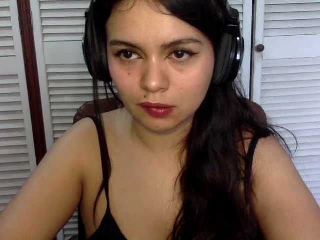 BURITTO-LANGUAGE live cam on BongaCams