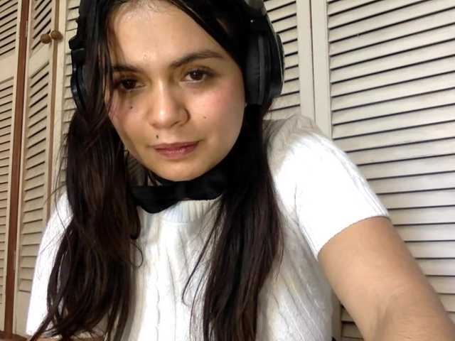 BURITTO-LANGUAGE live cam on BongaCams