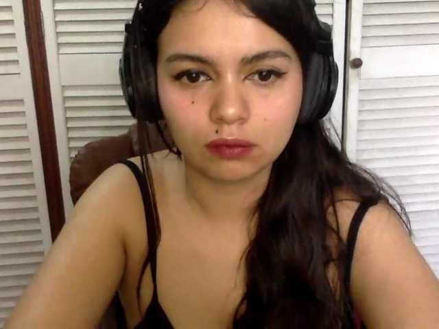 BURITTO-LANGUAGE live cam on BongaCams