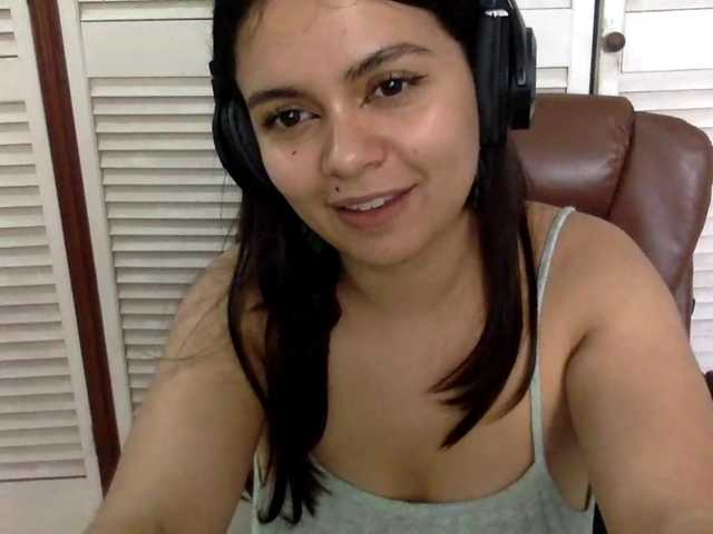 BURITTO-LANGUAGE live cam on BongaCams