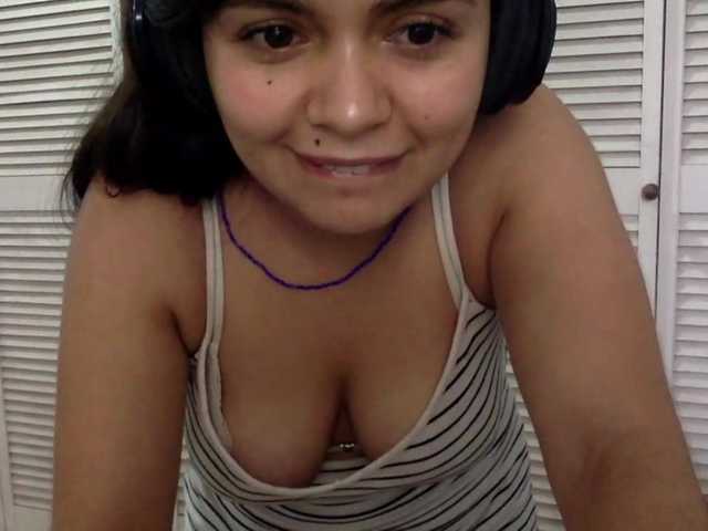 BURITTO-LANGUAGE live cam on BongaCams