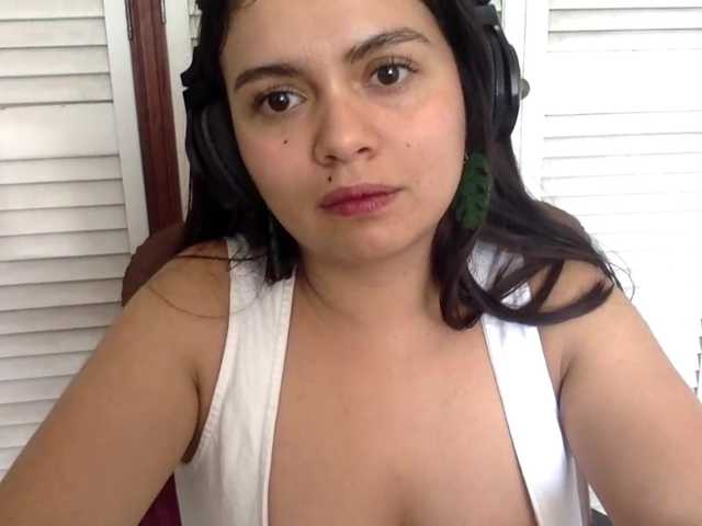 BURITTO-LANGUAGE live webcam show