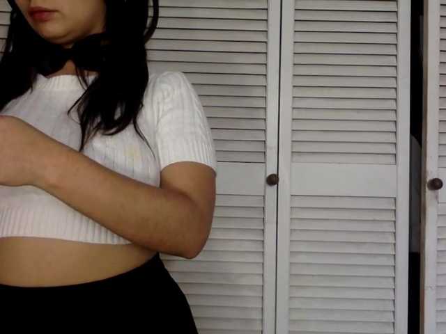 BURITTO-LANGUAGE live cam on BongaCams