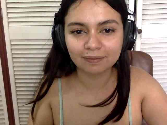 BURITTO-LANGUAGE webcam