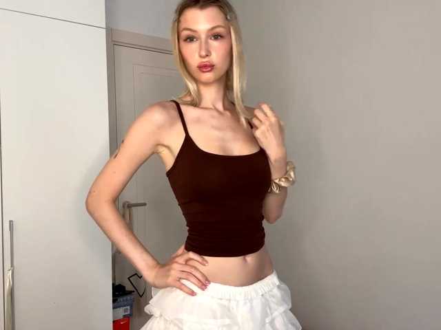 DelsieBrozell live webcam show