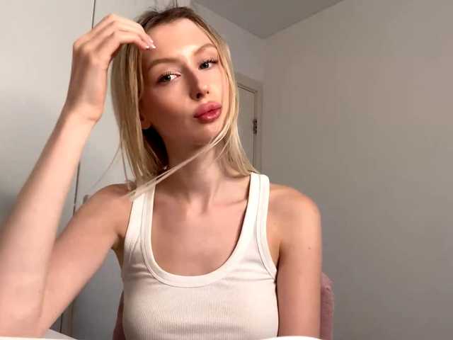 DelsieBrozell live webcam show