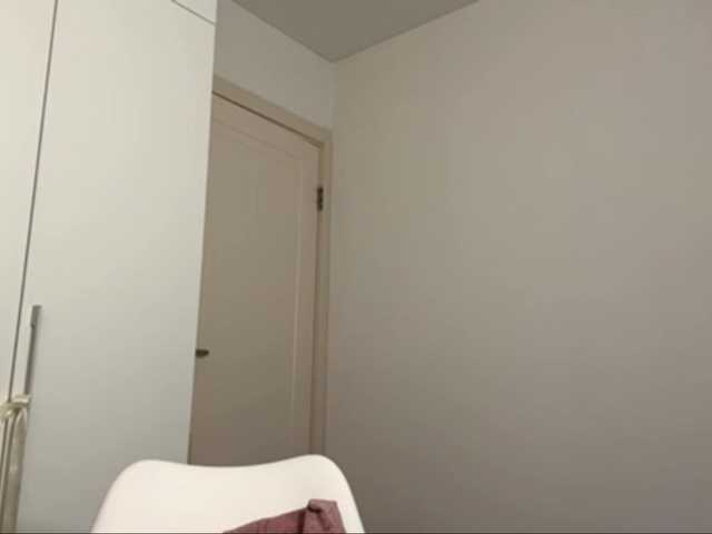 DelsieBrozell live cam on BongaCams