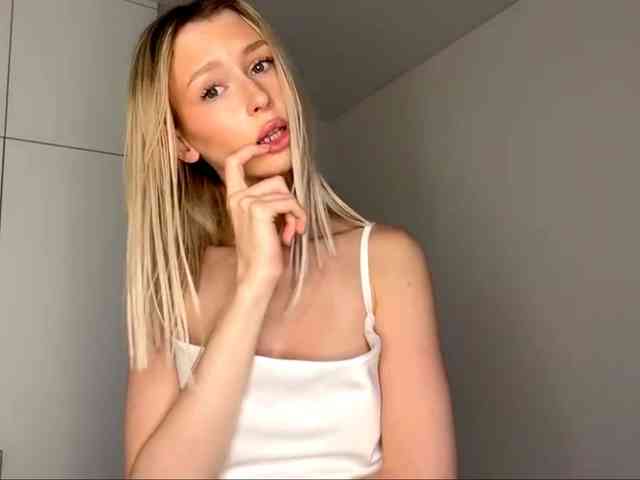 Modelo: DelsieBrozell