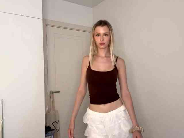 Modelo: DelsieBrozell