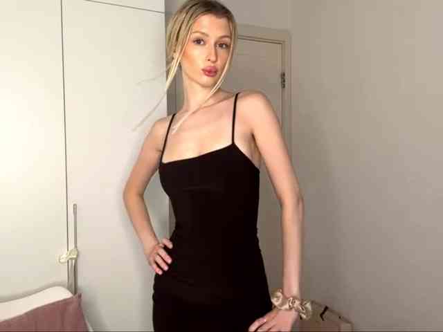 DelsieBrozell webcam