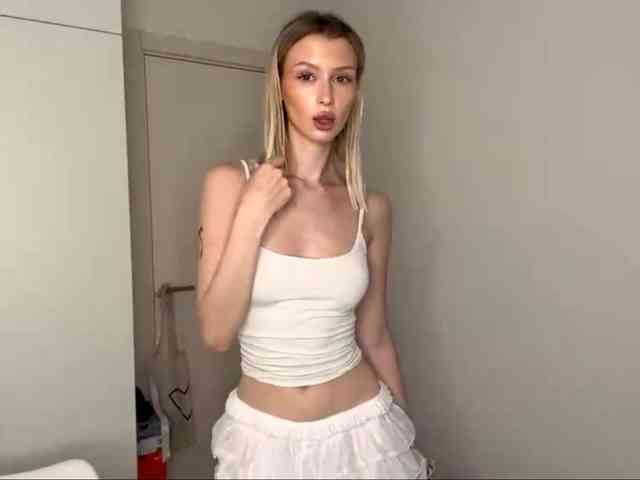 Modelo: DelsieBrozell