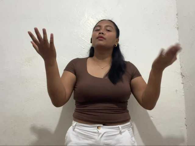 DivinaStuhr live webcam show