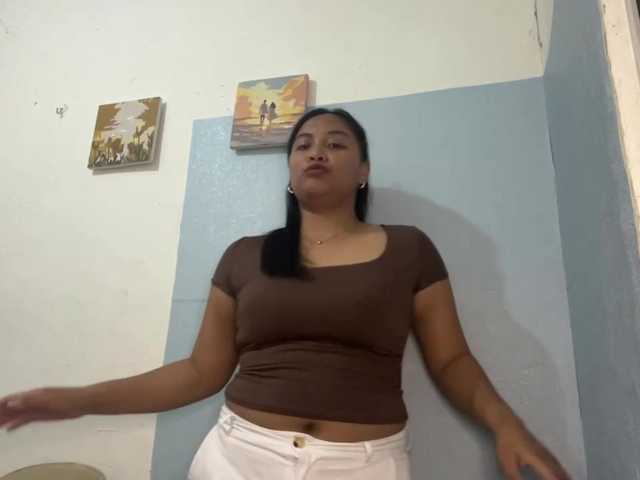 DivinaStuhr live cam on BongaCams