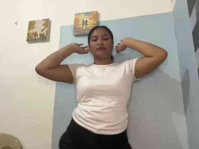 DivinaStuhr webcam