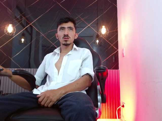 DylanAnderson1 live webcam show