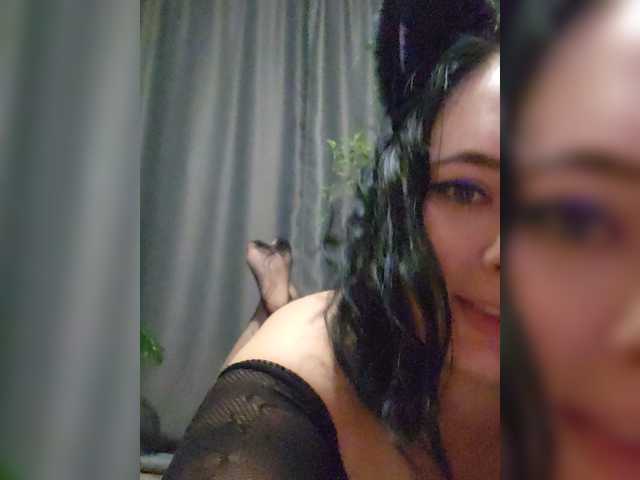Kira199777 live webcam show