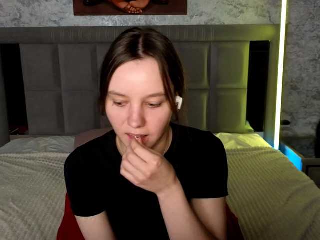 lolytaberryy live cam on BongaCams