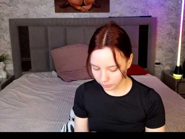 lolytaberryy live cam preview