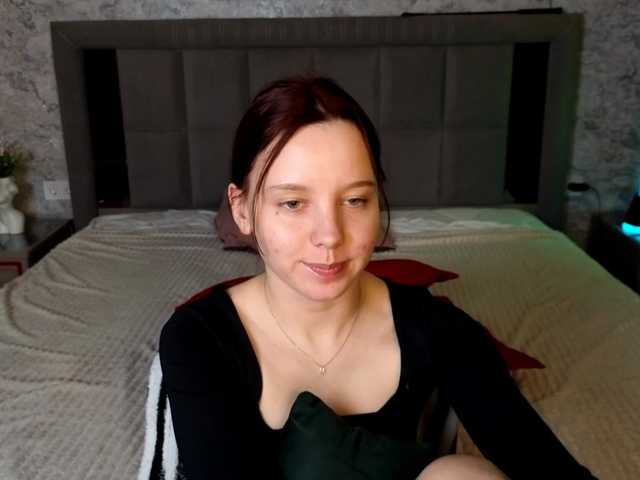 lolytaberryy live cam preview
