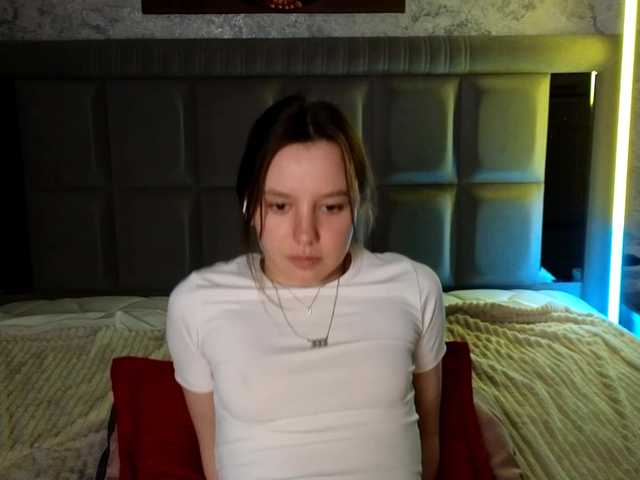 lolytaberryy live cam on BongaCams