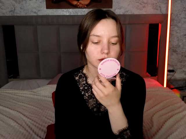 lolytaberryy live cam on BongaCams