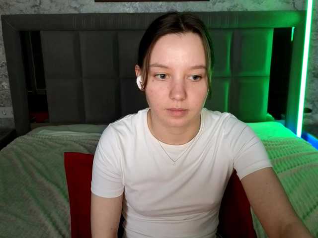 lolytaberryy live cam on BongaCams