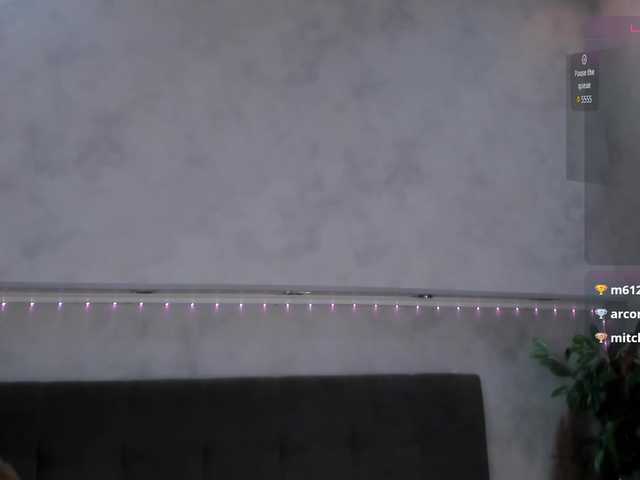 Lisa-Allison live cam on BongaCams