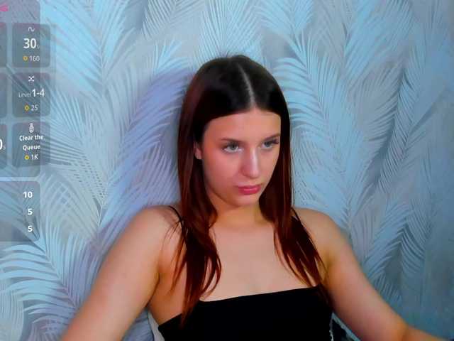 Lisa-Allison live cam on BongaCams