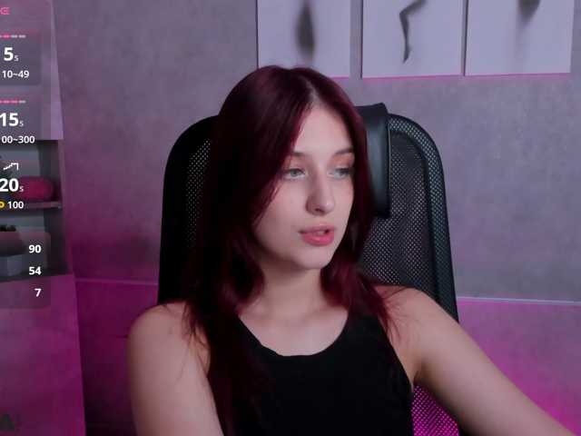 Lisa-Allison live cam on BongaCams