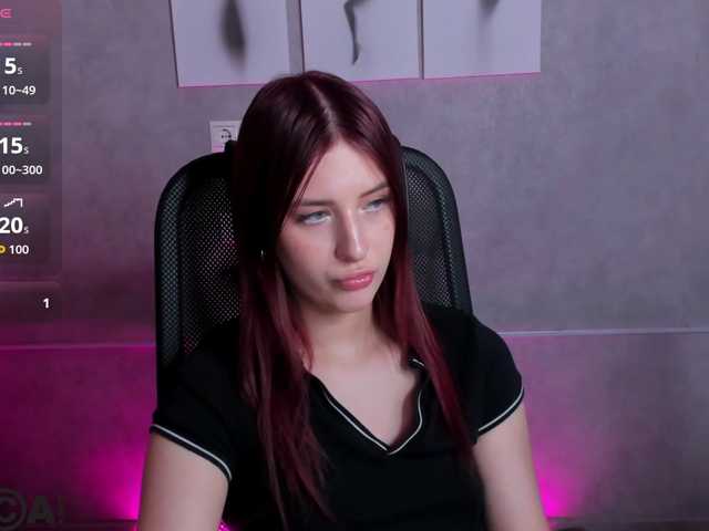 Lisa-Allison live cam on BongaCams