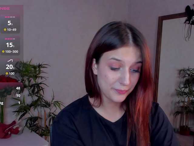 Lisa-Allison live cam on BongaCams
