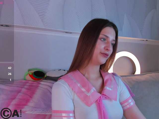 Lisa-Allison live cam on BongaCams