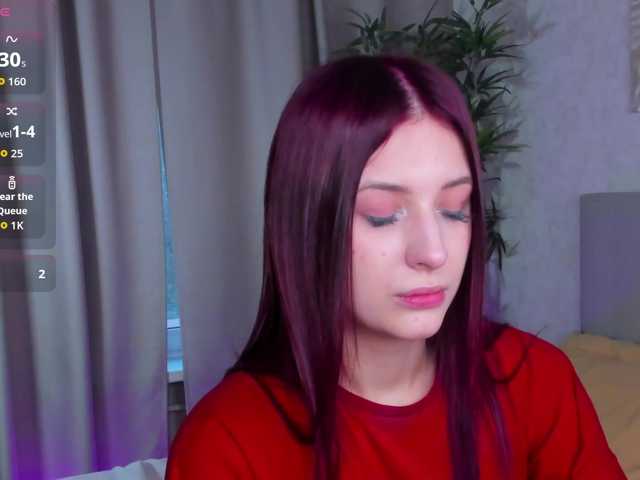 Lisa-Allison live cam on BongaCams