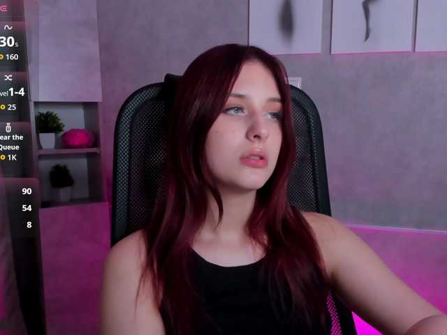 Lisa-Allison live cam on BongaCams