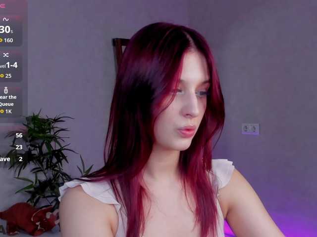Lisa-Allison live cam on BongaCams
