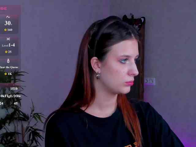 Lisa-Allison webcam