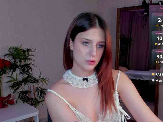 Lisa-Allison webcam