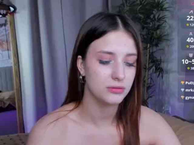 Lisa-Allison webcam