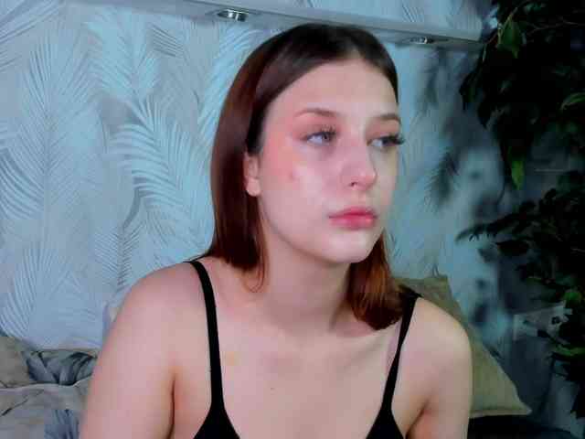 Lisa-Allison webcam