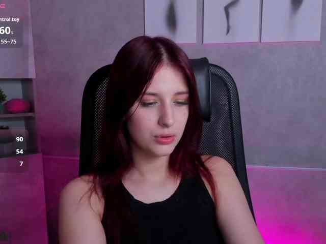 Lisa-Allison webcam