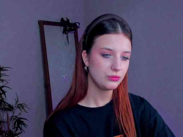 Lisa-Allison webcam