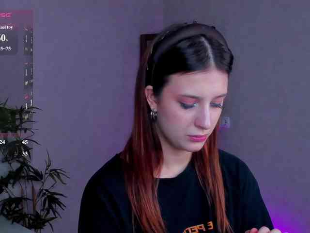 Lisa-Allison webcam