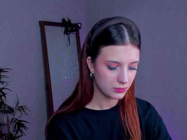 Lisa-Allison webcam
