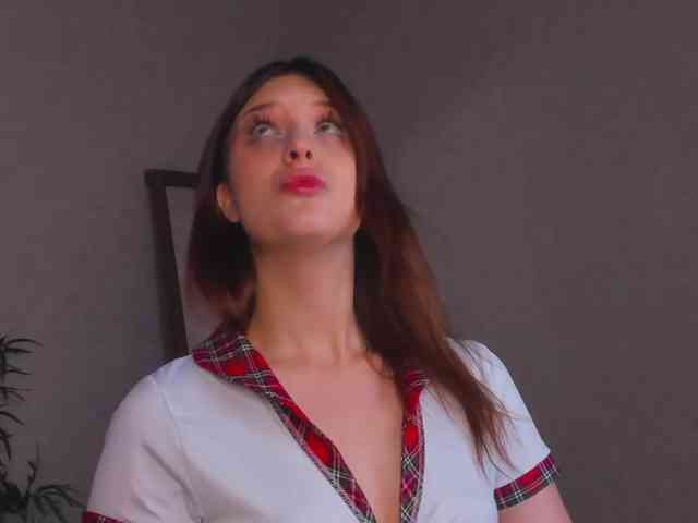 Lisa-Allison webcam
