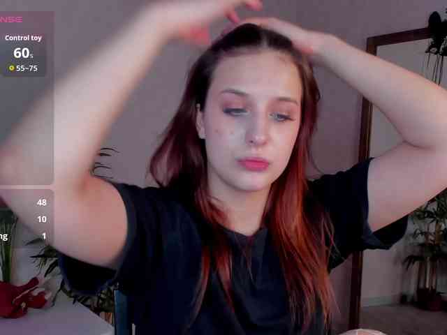 Lisa-Allison webcam
