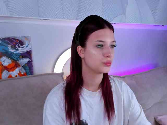 Lisa-Allison webcam