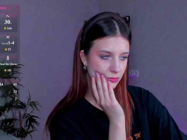 Lisa-Allison webcam