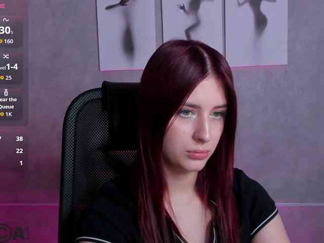 Lisa-Allison webcam