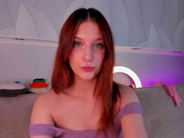 Lisa-Allison webcam