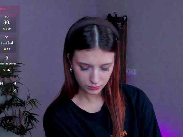 Lisa-Allison webcam